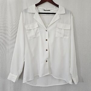 Escalier Collard Button-Up Top in White Women’s Size L